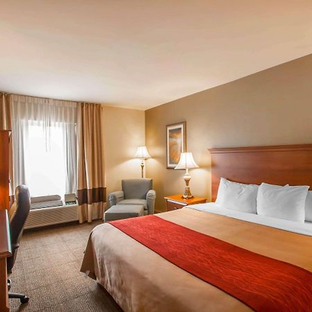 Quality Inn & Suites Germantown North Екстериор снимка